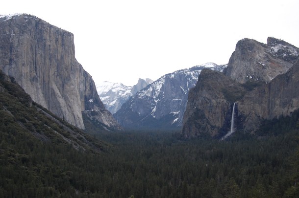 Yosemite National Park from the overlook