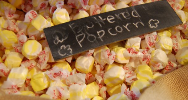 Hilo Hawaii Sugar Coast Candy Buttered Popcorn Taffy
