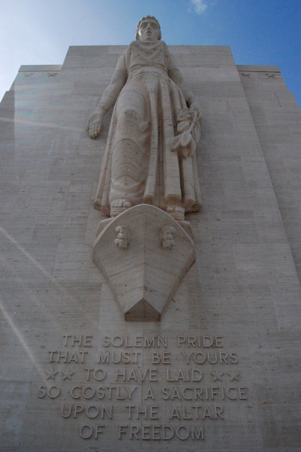 Lady Columbia's statue at the Punchbowl Cemetery