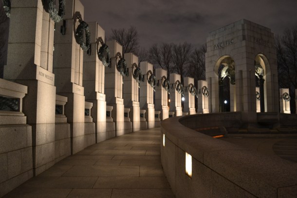 Walking around the World War II Memorial