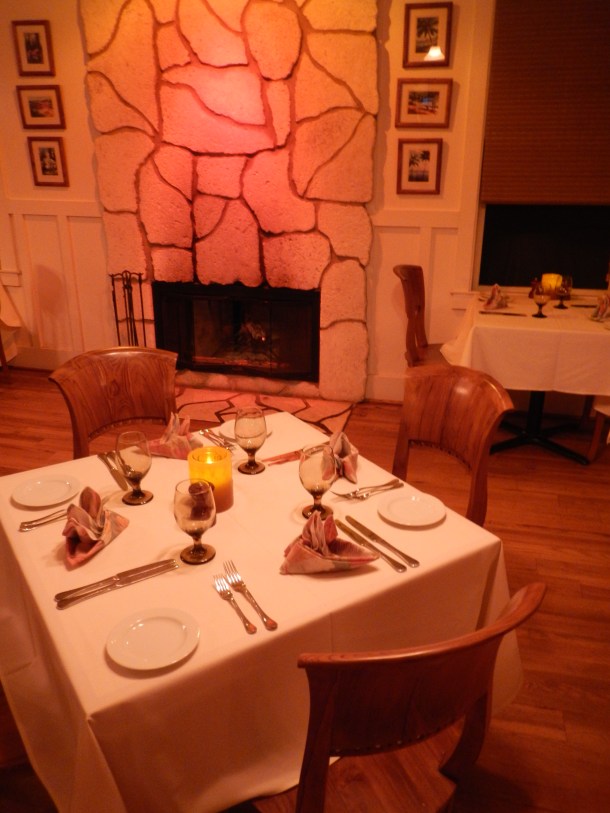 A romantic table at the Lanai City Grille