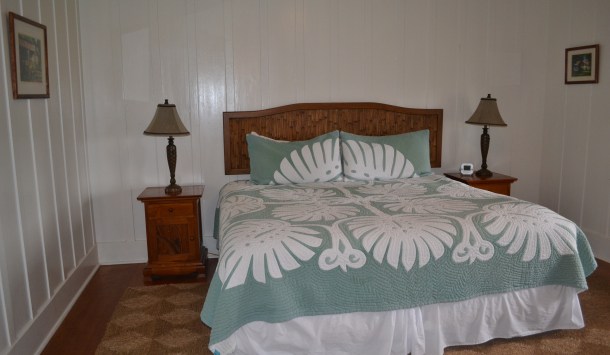 My room at the Hotel Lanai