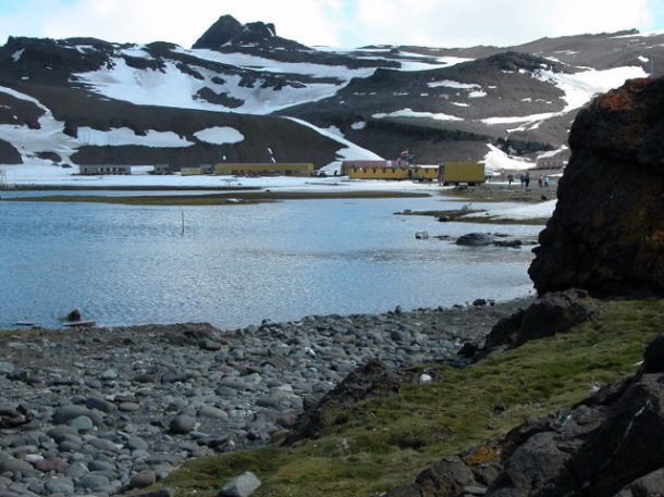 Stopping off at Poland's Arctowski Research Station