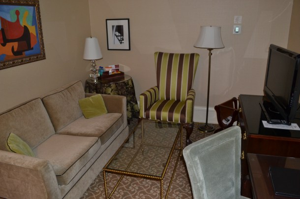 Suite room sitting area