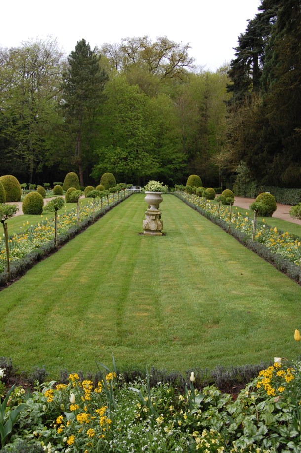 The gardens at the Chateau de Chenonceau